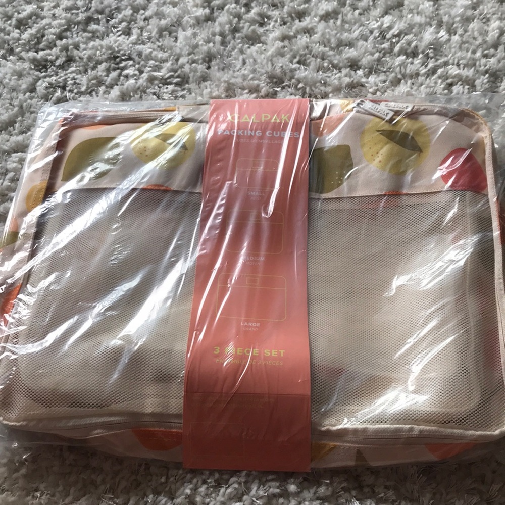 Packing cubes for the travel junkies!!